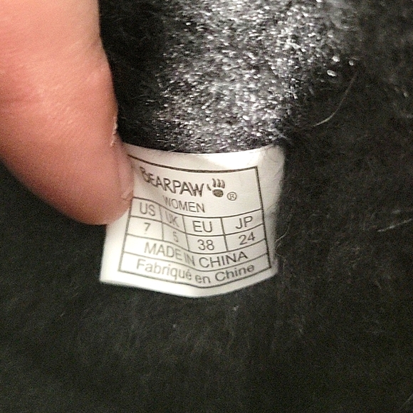 BearPaw Boots Black Women's Size 7 - Like New Barley Worn - Picture 8 of 8